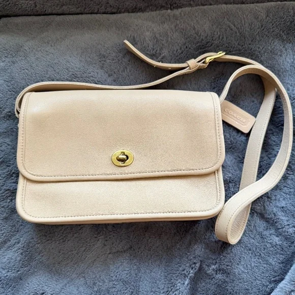 Vintage Coach 9850 Compartment Bag mystery color - Stone? - READ - Picture 1 of 16